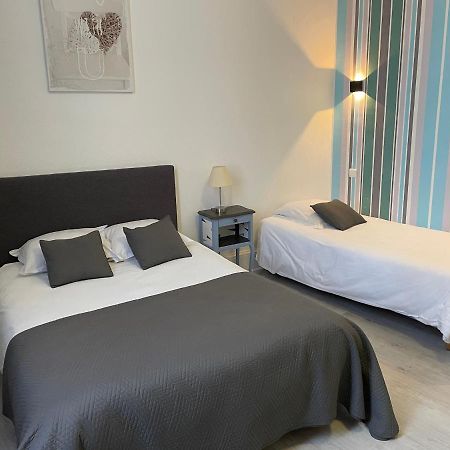 Hotel Au Chapon Fin Poitiers Exterior foto